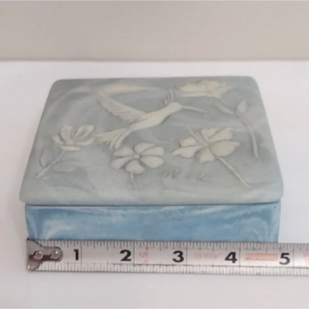 Vtg Signed Robert Nemith Hummingbird & Floral Inlay Blue Soapstone Trinket Box
